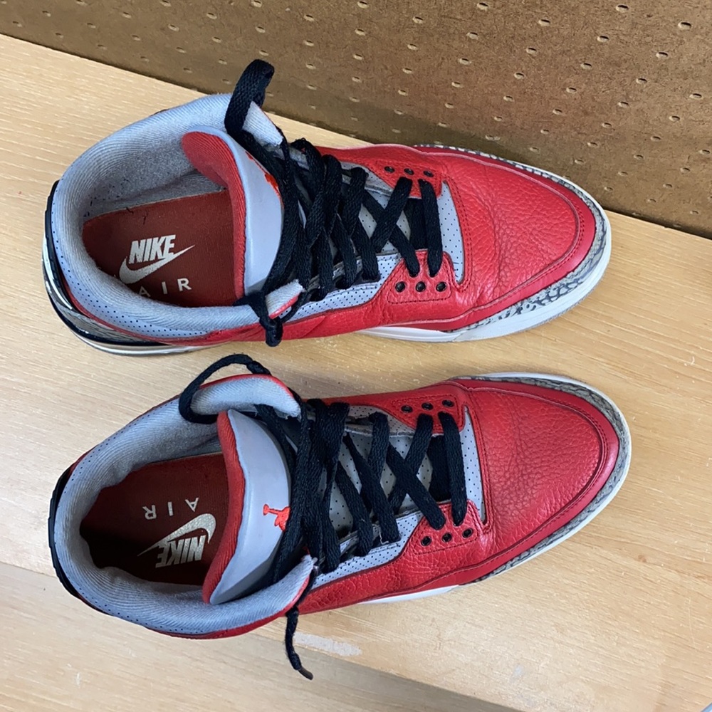 Air Jordan 3 Retro Unite Fire Red Cement Men’s Size 11.5 Sneakers (2020) - Picture 7 of 12